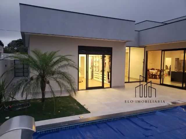 BELISSIMA CASA EM CONDOMINIO FECHADO DE ALTO PADRÃO COM LAZER COMPLETO E  LOCALIZAÇÃO EXCELENTE