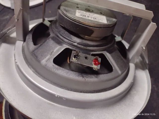 Vendo 4 alto falante com suporte para teto - Foto 5