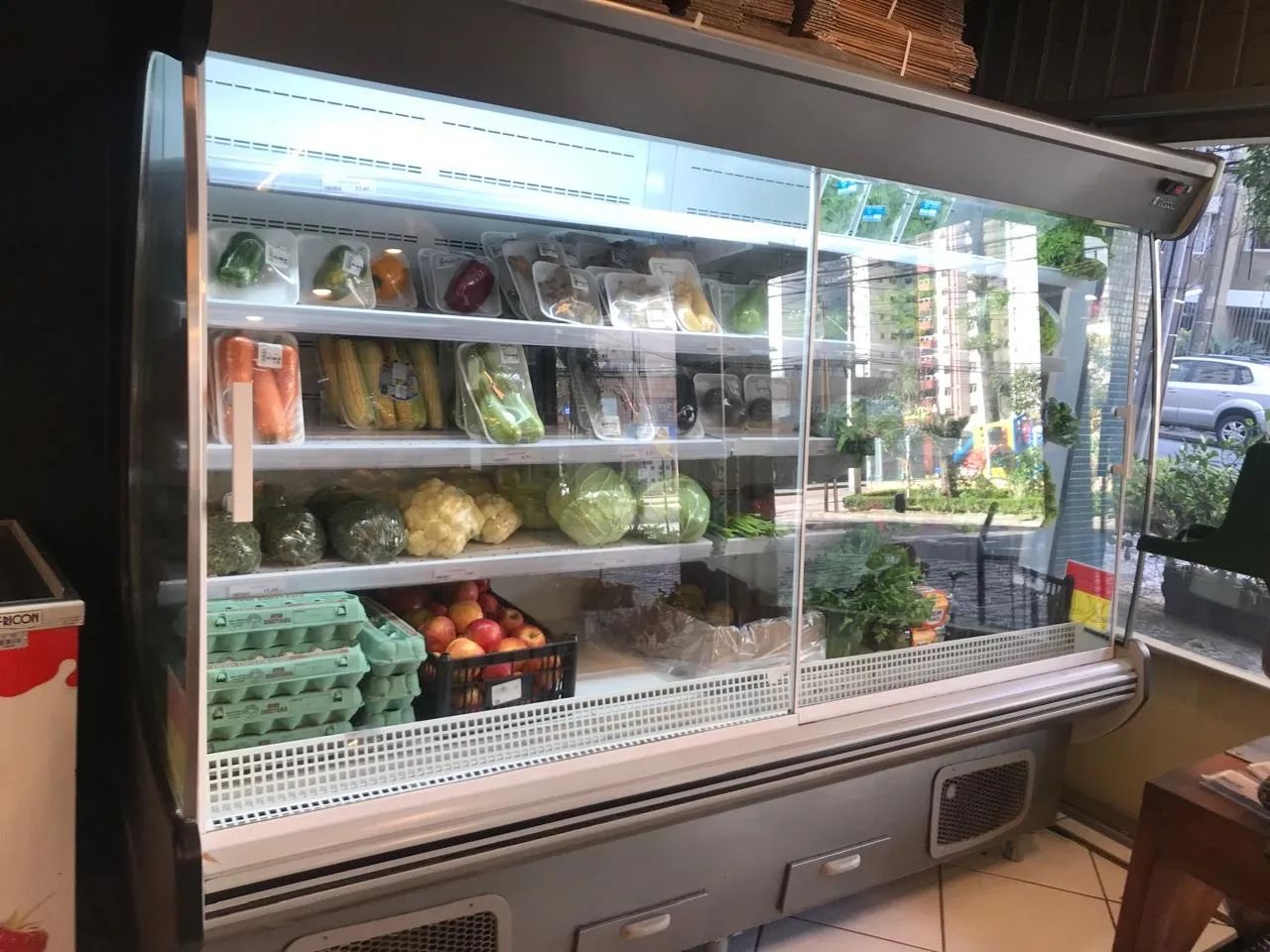 Refrigerador Expositor Vertical inox Gelopar  - Foto 5
