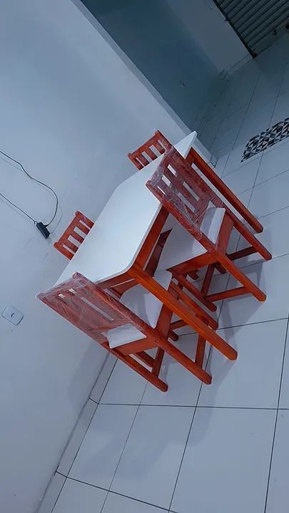Mesa de jantar sob encomenda ok?65576099526145120