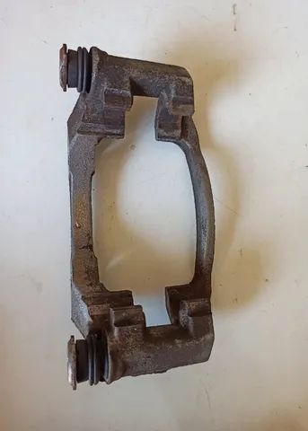 CAVALETE FREIO DIANTEIRO ESQUERDO PEUGEOT 206 1.6 2001 - Foto 2