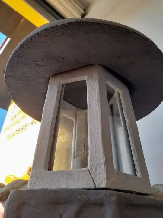 Poste de cimento modelo lanterna para jardim - Foto 4