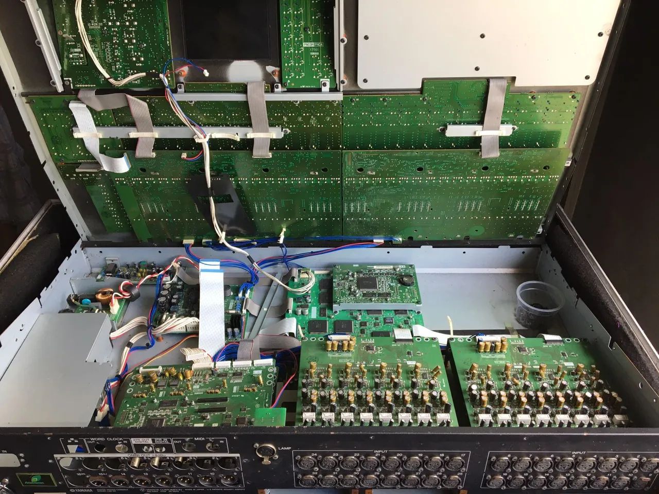 Mesa Yamaha LS9 Peças 