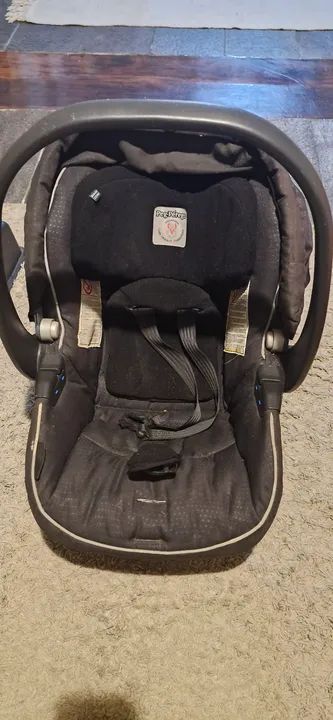 Bebê conforto e base para automóvel pegperego trifix