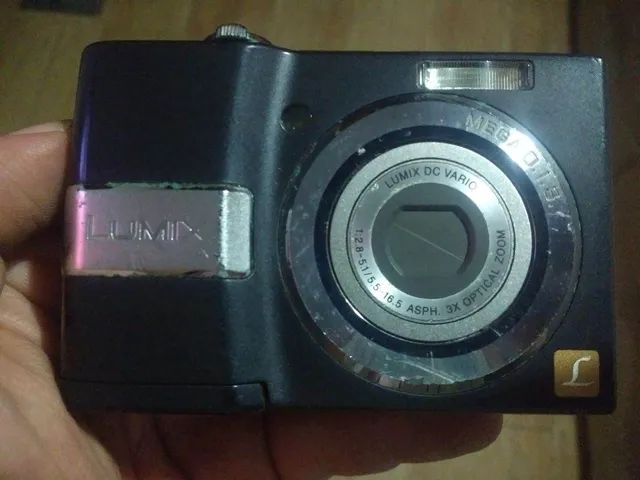 Câmera Panasonic LUMIX DMC LS80 Câmeras e Filmadoras