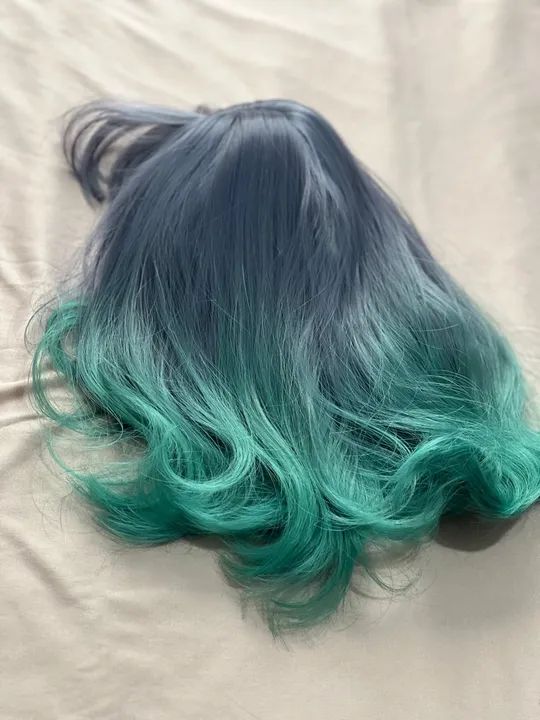 Peruca sintética com franja cabelo azul - Foto 2