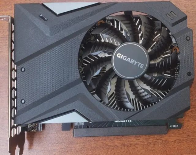 Placa de vídeo Gigabyte GeForce  - Foto 2