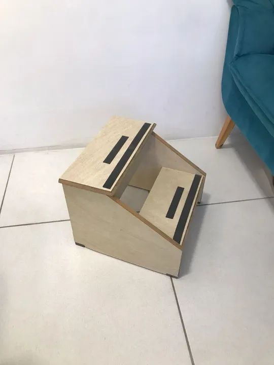 Escada antiderrapante