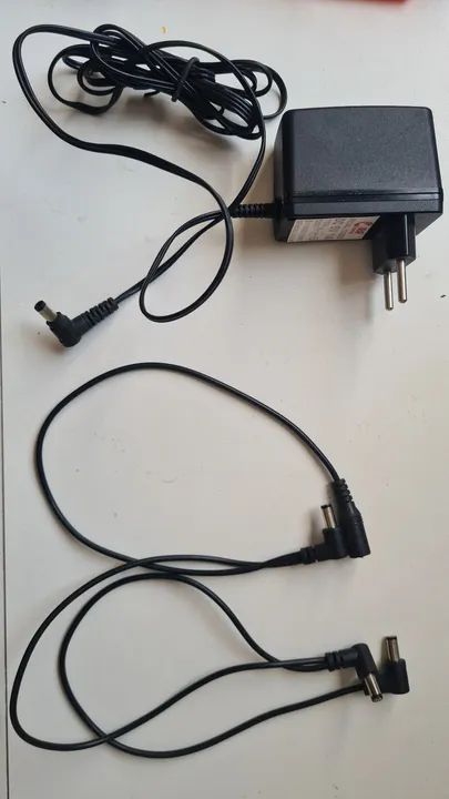 Fonte para pedal 9v mais extensão para três pedais