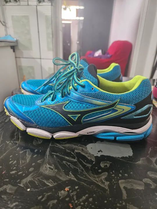 Tenis Mizuno Wave Rider 17 Azul e Verde Calcados Esportivos Sao Mateus Contagem 1351312955 OLX