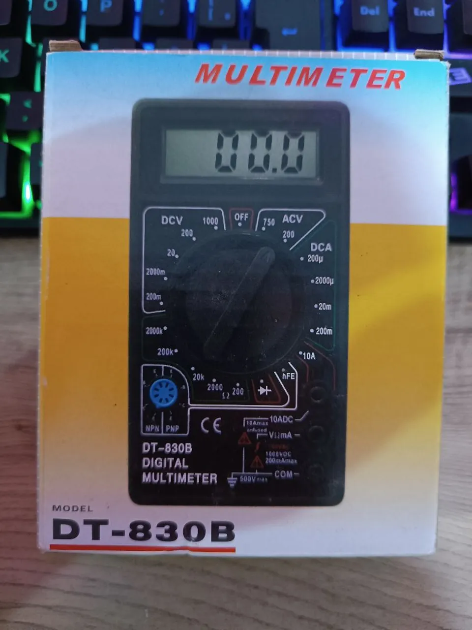 Multímetro Digital DT-830B - Teste Elétrico Completo