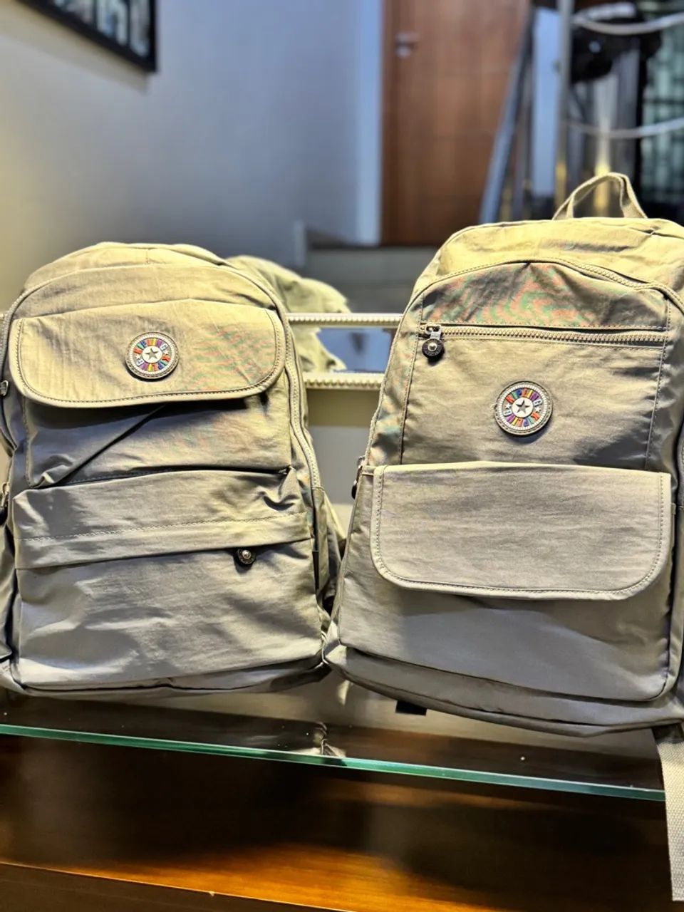 Mochilas e Estojos Kipling - Vários Modelos e Cores!