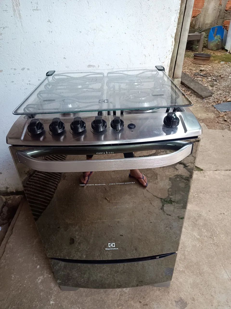 Fogão Electrolux 4 Bocas com Mesa de Vidro semi-novo funcionando perfeitamente bem  - Foto 2