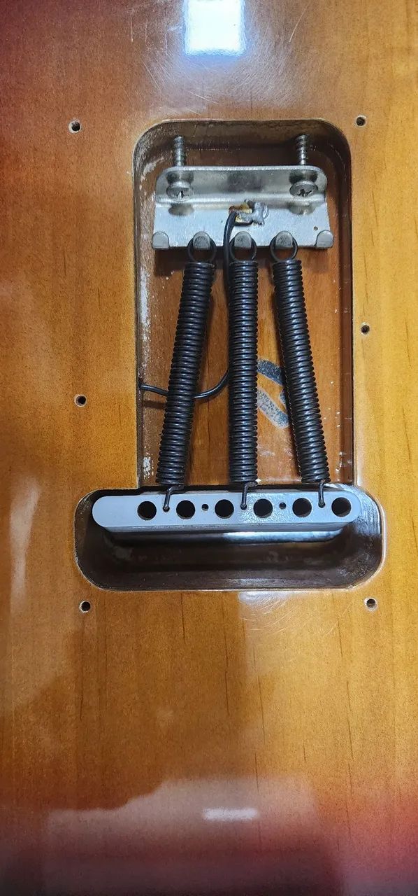 Guitarra Fender Stratocaster Americana  - Foto 2