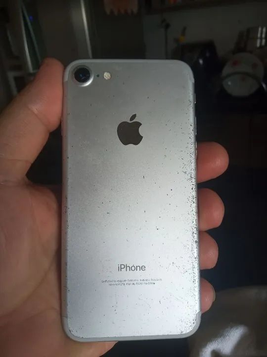 iPhone 7 128gb troco ou passo cartão  - Foto 3