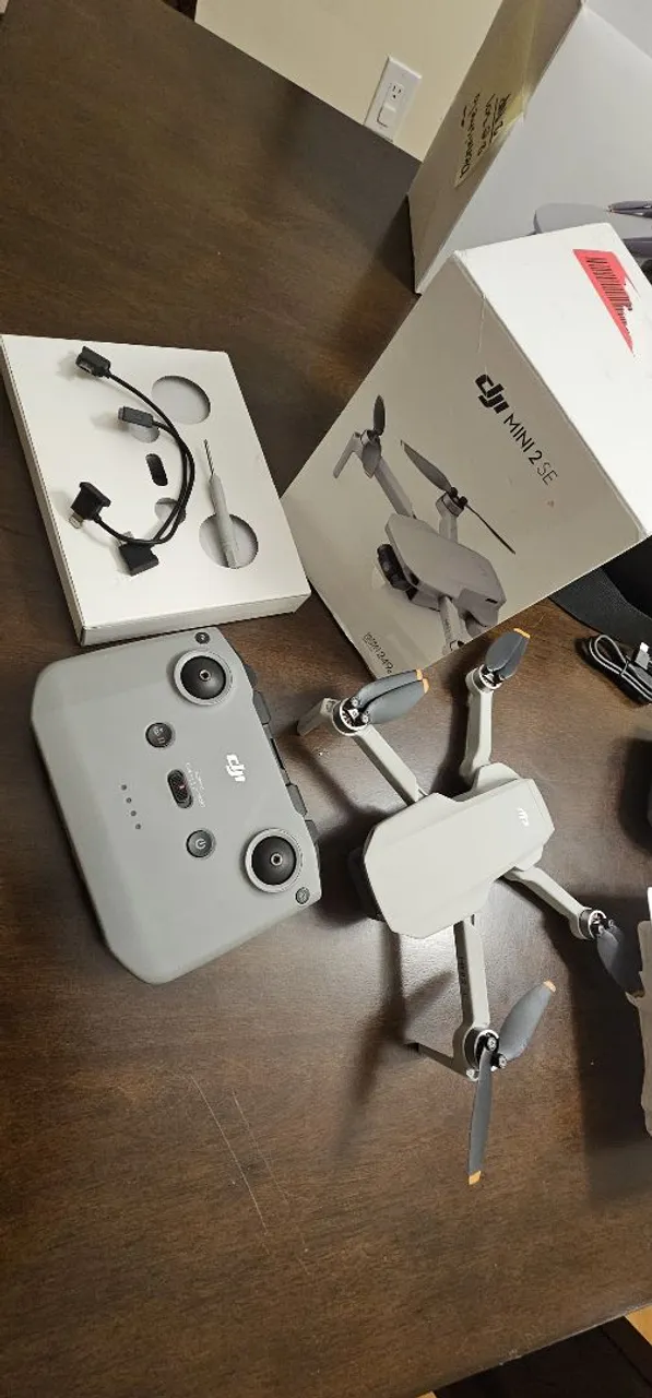 Drone DJI Mini 2 SE novissimo