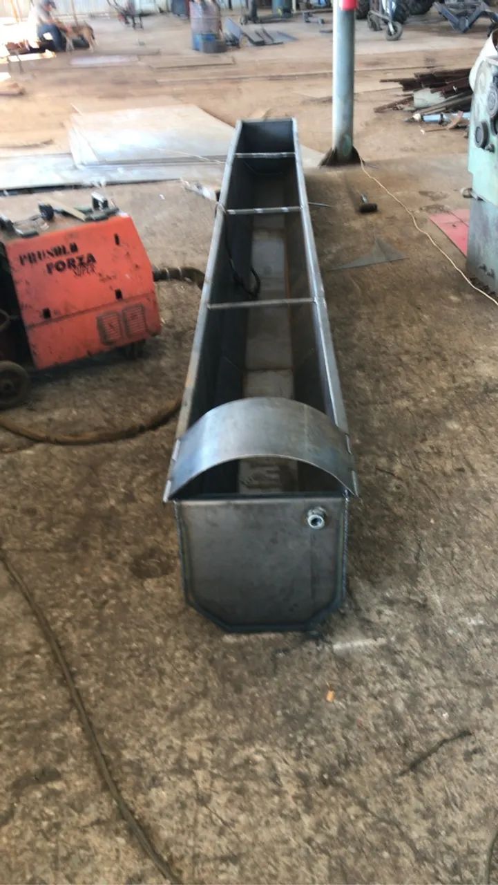 Bebedouros metálicos para animais - Foto 5