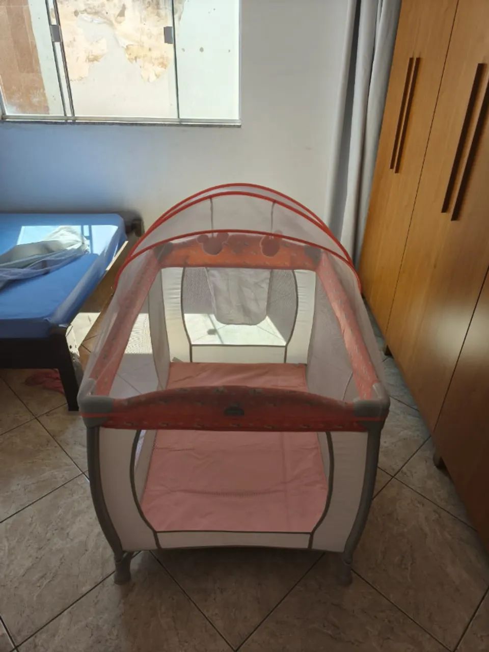 Berço Chiqueirinho Portátil Cercadinho Bebê Minnie - Foto 2