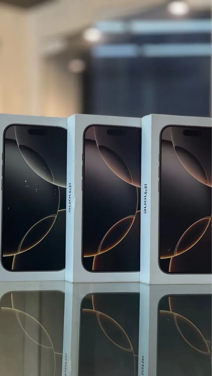 iPhone 16 Pro Max 256GB - Novo com 1 ano de garantia 