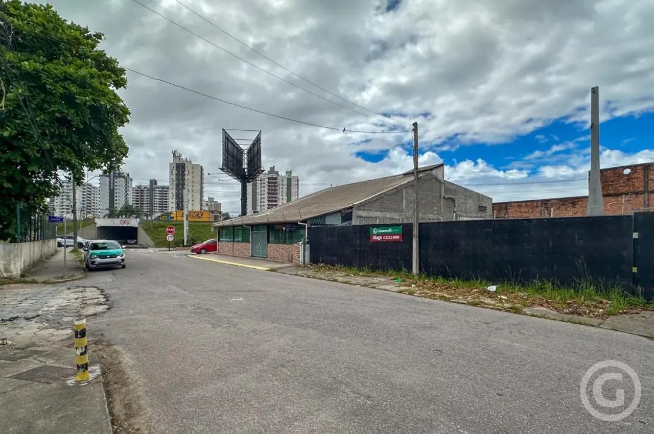Loja comercial em São José: estratégica, ampla e ideal para o seu negócio - Foto 4