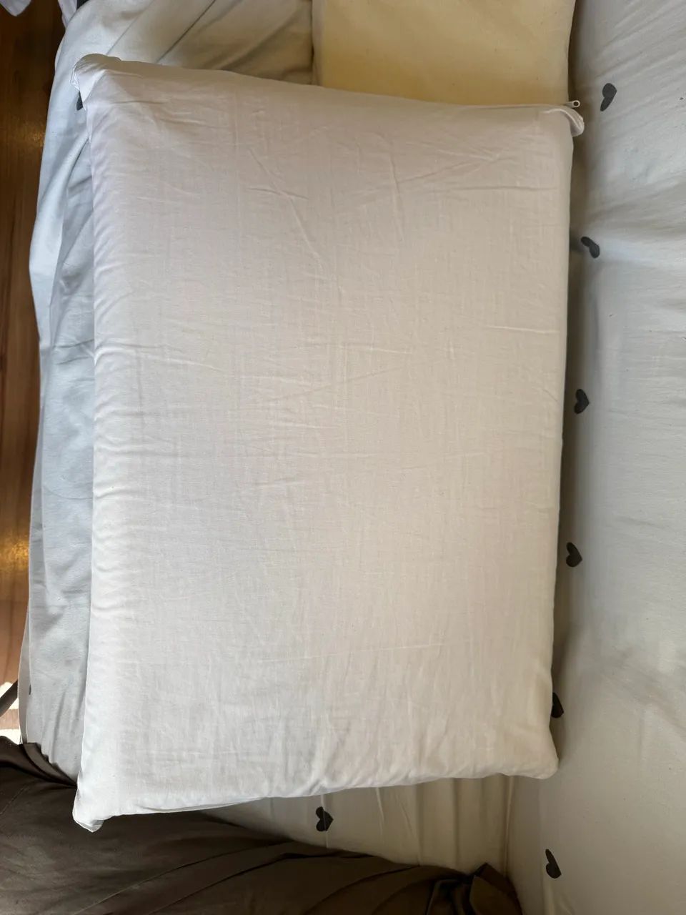 Travesseiro NASA Duoflex altura regulável 