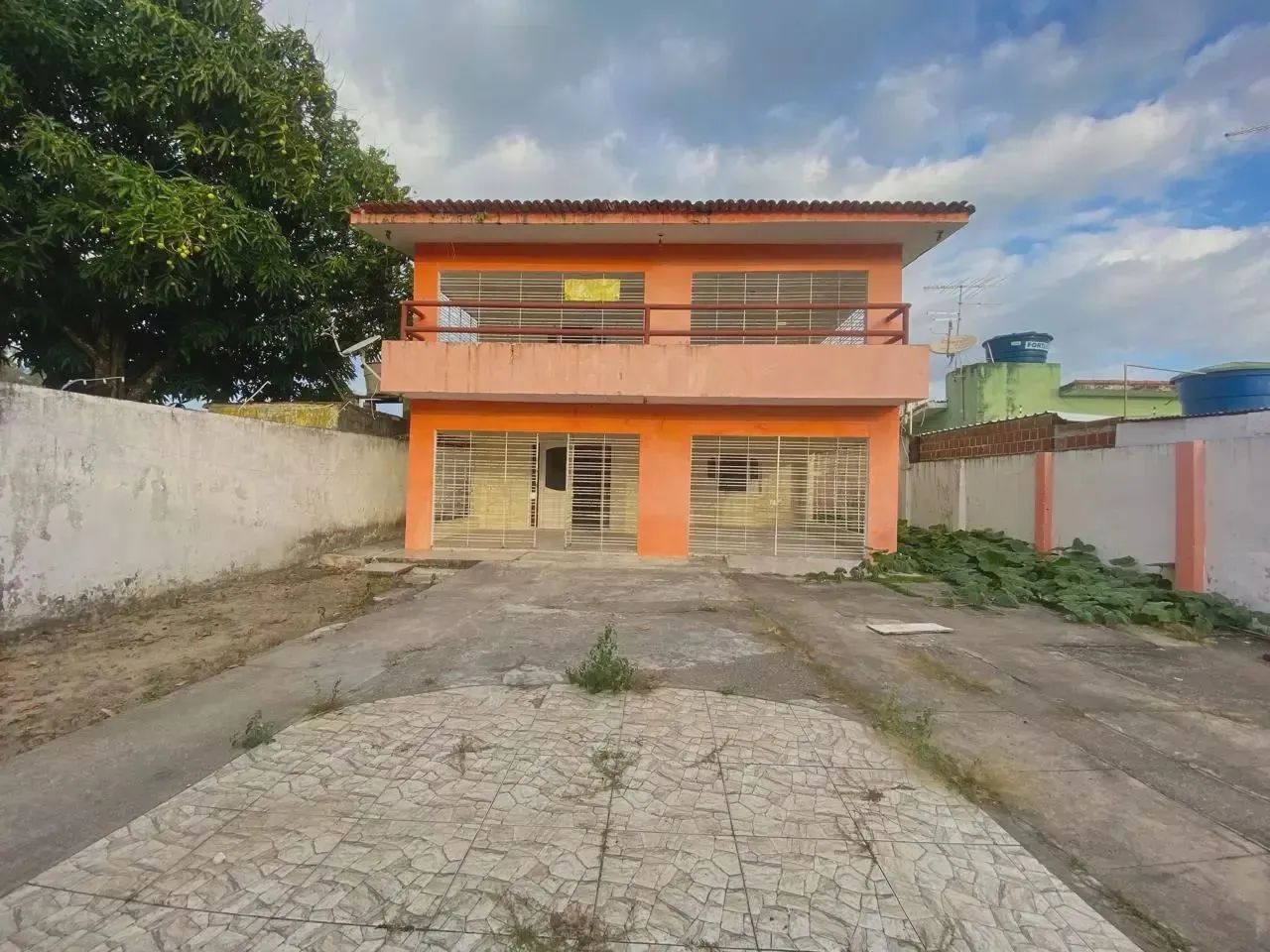 Barra de Jangada - 05 Qtos/ 04 Suíte - Excelente Localização - Casa Ampla - 04 Vagas