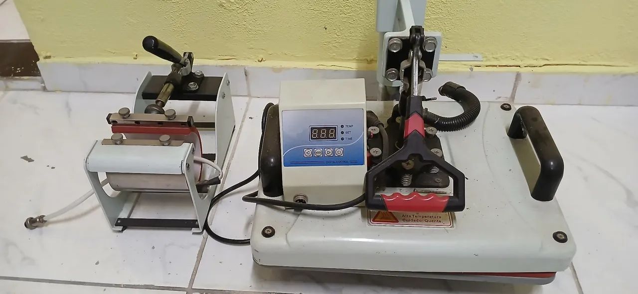 Prensa térmica sublimação 8 em 1 - Foto 3