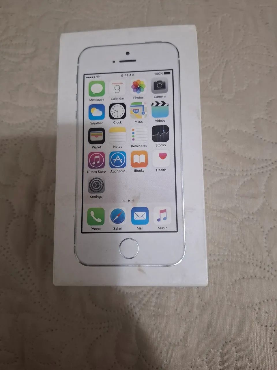 Iphone 5 S na caixa 32 GB