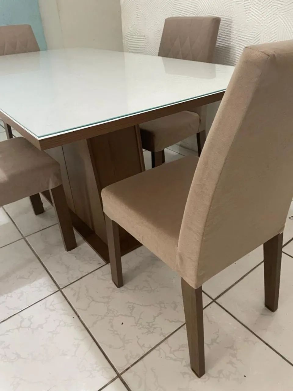 Mesa de Jantar com 4 cadeiras  - Foto 5