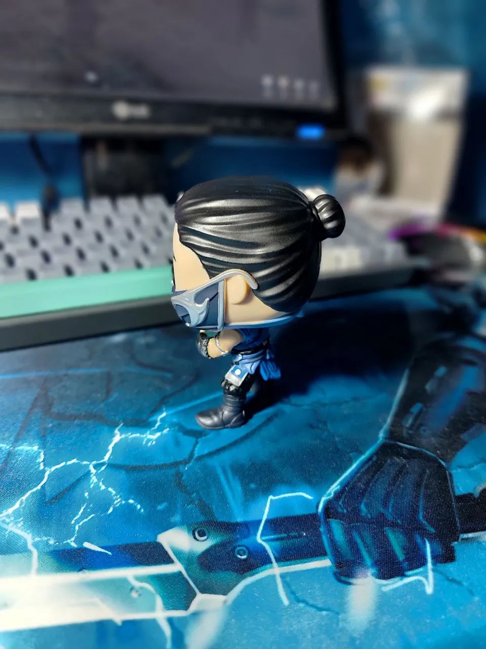 Funko Pop! Games Mortal Kombat Sub-Zero  - Foto 5