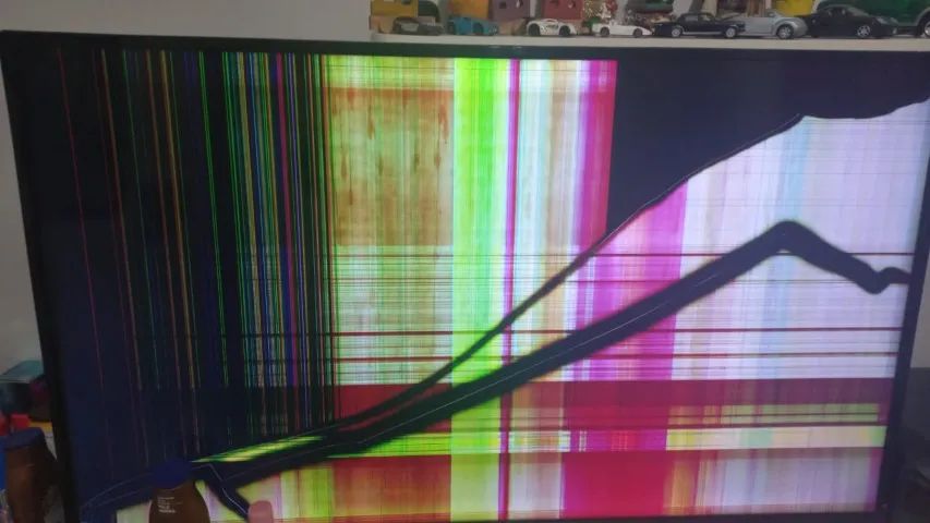 Smart TV Philco 55 polegadas - funcionando, com defeito na imagem problemas com display - Foto 2