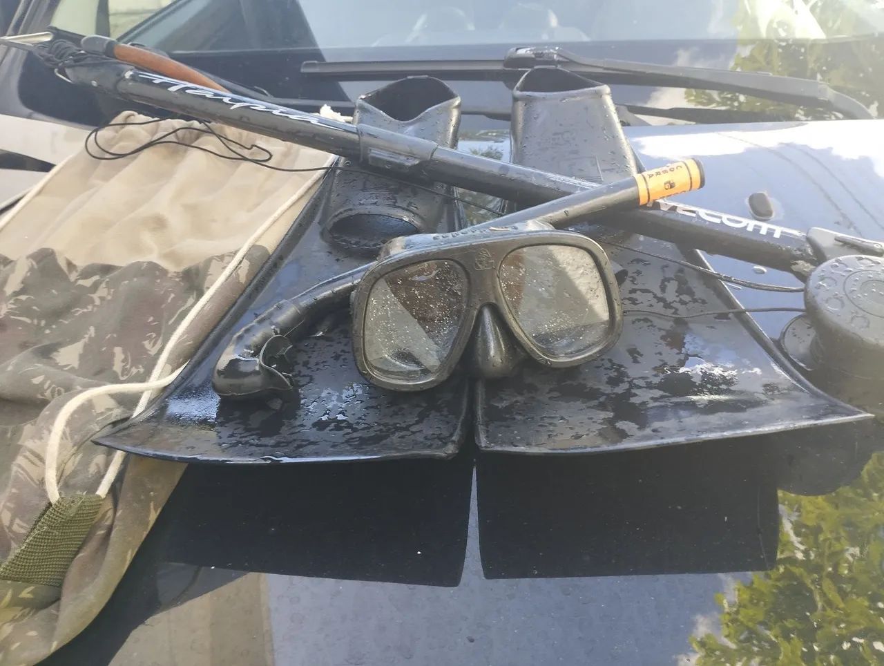 Kit de Mergulho Arbalete, Máscara, Snorkel, Nadadeira e Bolsa camuflada. - Foto 2