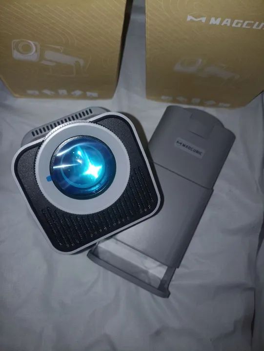 MAGICUBIC PROJETOR HY320 390ANSI 1080P ANDROID 11 - Foto 4