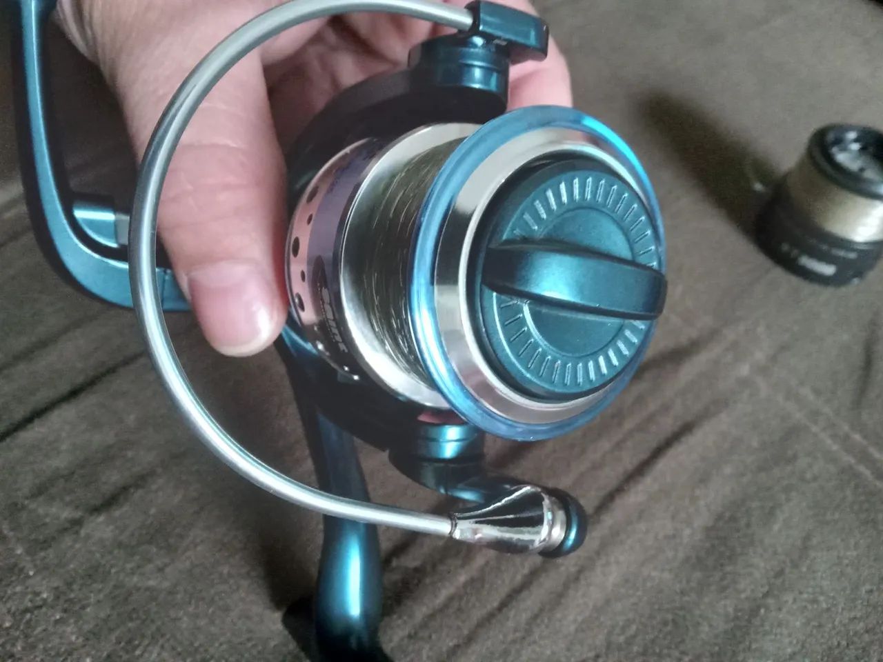 Molinete de Pesca Saint Plus ST3000 - Foto 4