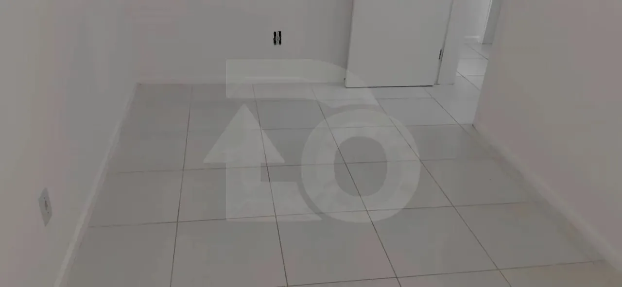 Condomínio Horto do Santo Antônio 2 Quartos, Varanda e Elevador