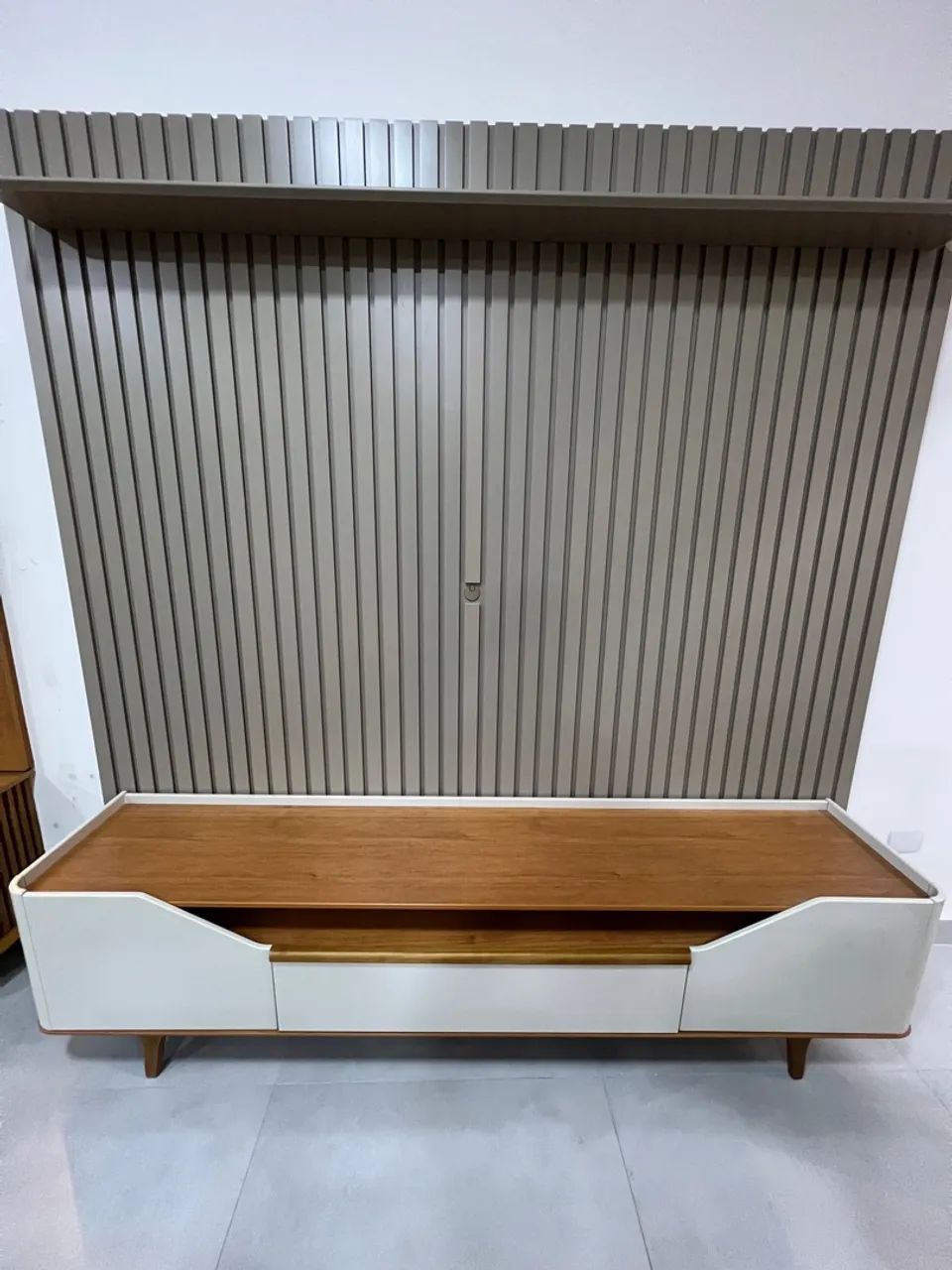 Painel Ripado Cinza SEM O RACK