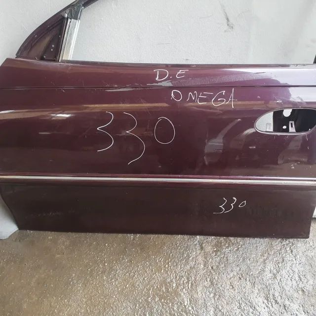 Porta dianteira esquerda Chevrolet Omega 1999 C/detalhes - Foto 3