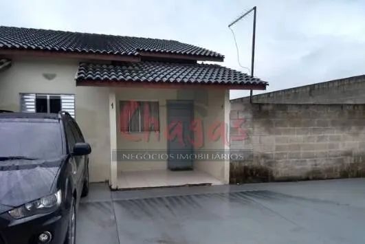 VENDE-SE | CASA EM CONDOMÍNIO FECHADO | GOLFINHO. - Foto 4