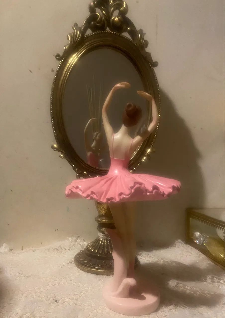 Bailarina resina cor de rosa - Foto 5