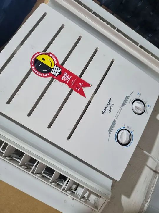 Ar Condicionado de Janela Springer Midea 7500 BTUs 220V