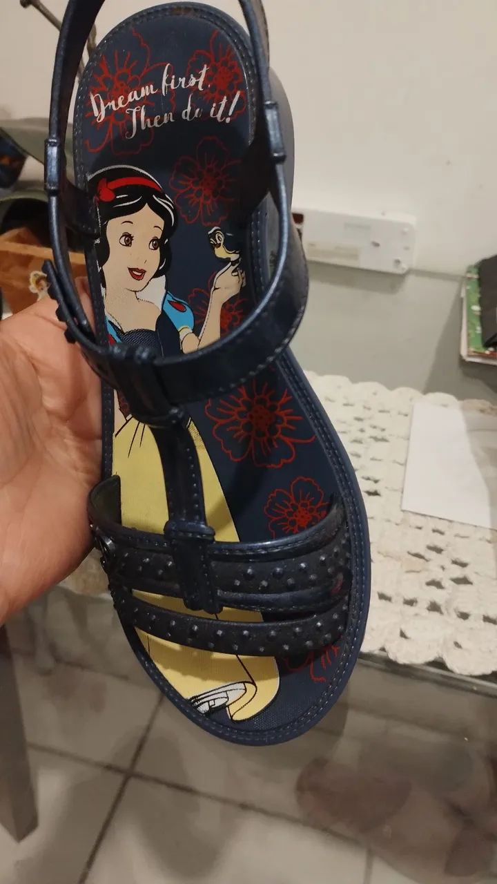 Sandálias da Branca de Neve - Conforto e Estilo! - Foto 2