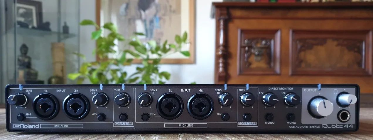 Interface de Áudio USB RUBIX-44 - Roland