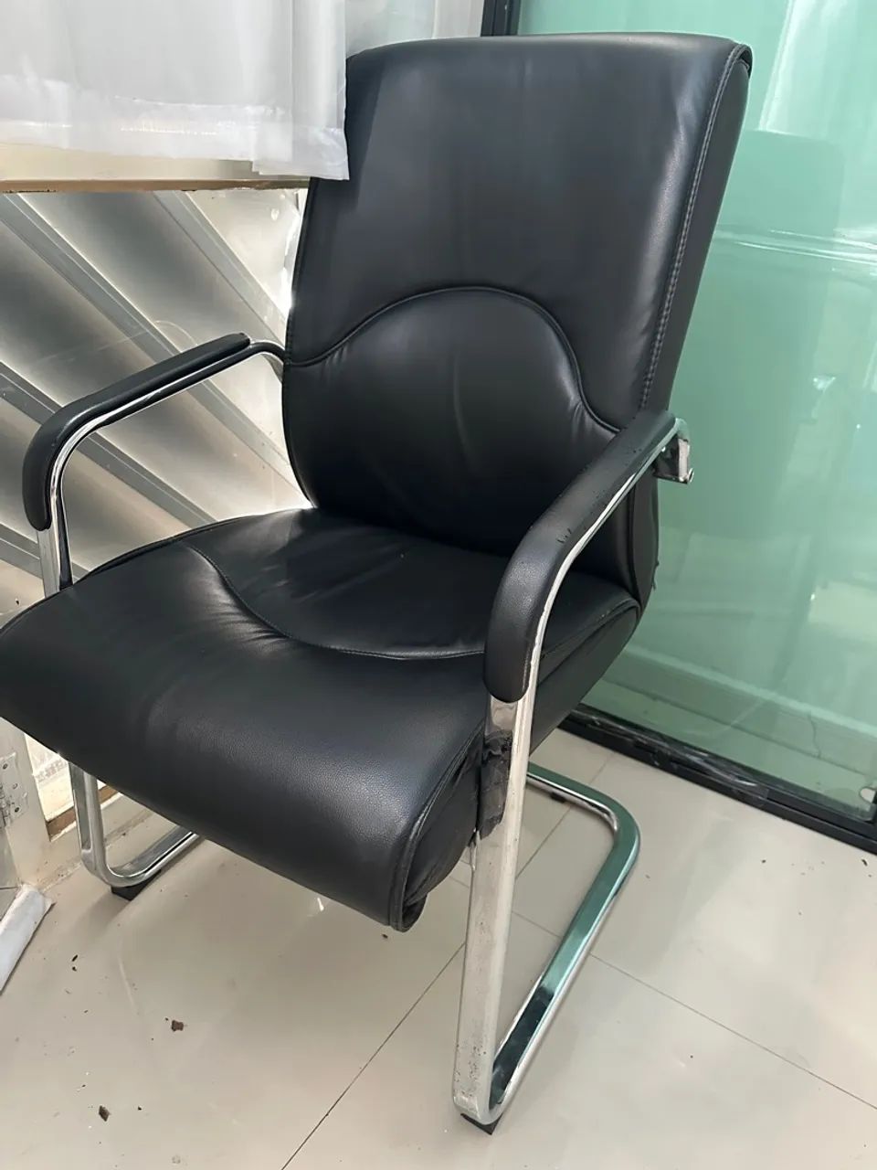 Cadeira de Escritório Executiva - Foto 3