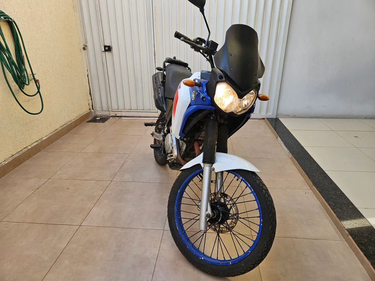 Tenere 250 2011