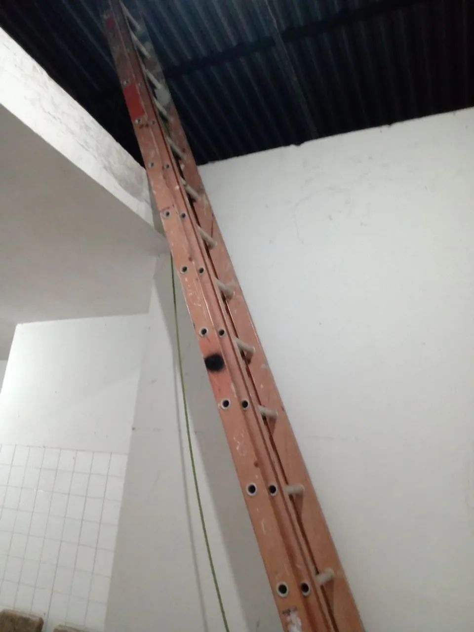 Escada articulada 9.40 M
