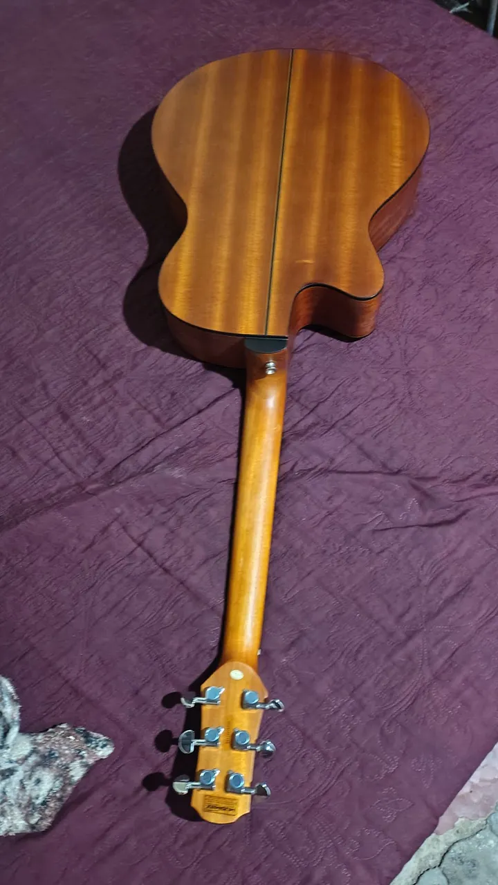 Violão elétrico strinberg 950.