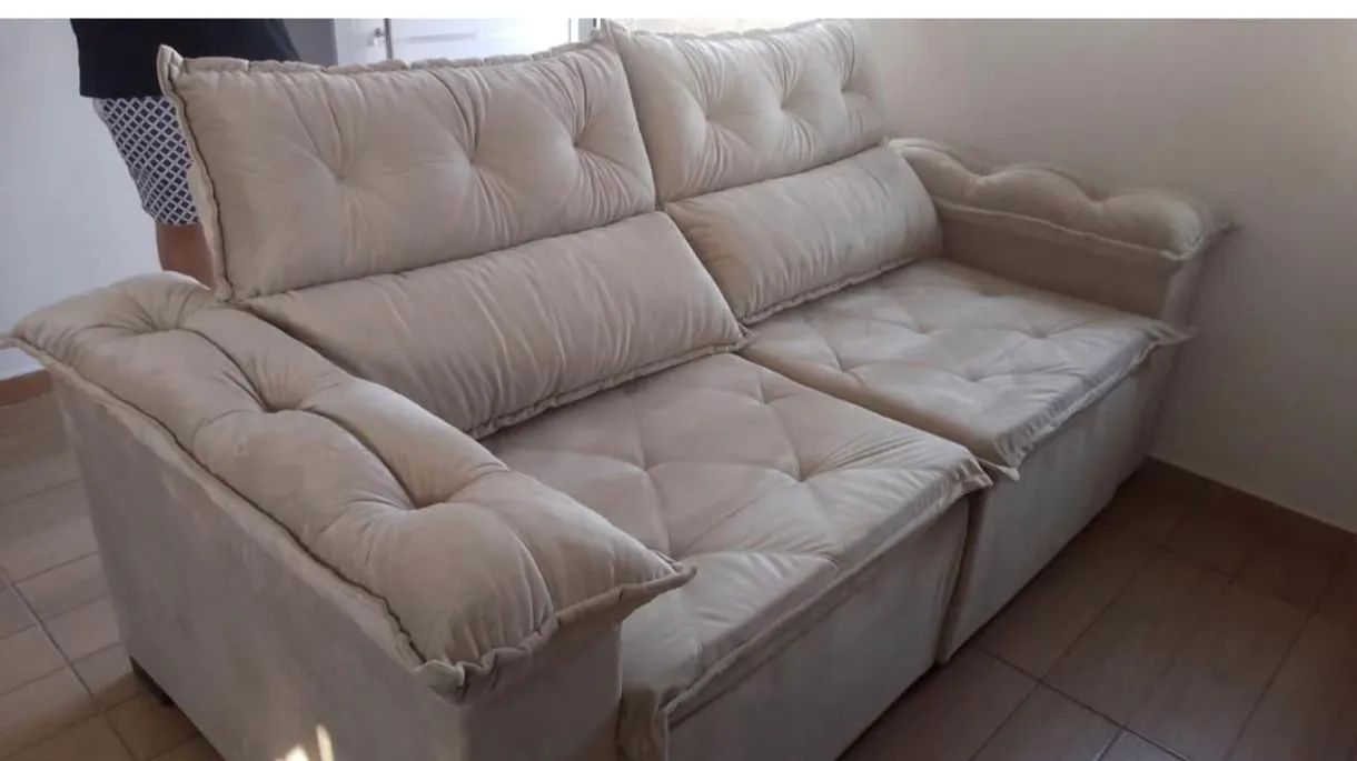 Sofá retrátil reclinável por apenas $1599 Pix  - Foto 3