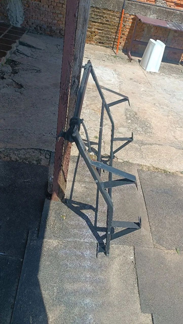 Suporte de escada veicular universal - Foto 2