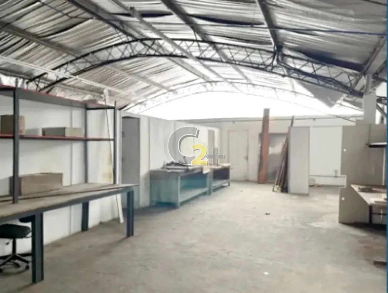 Galpão comercial à venda no Cambuci, 100 vagas
