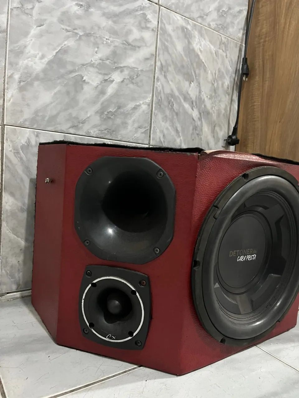 Caixa de Som Detoner Cara Preta  - Foto 3